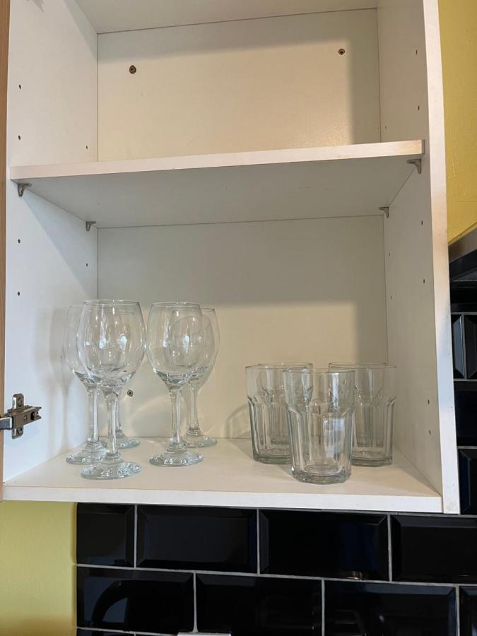 2 Bedroom Apartment, 5 Minutes From City Centre 뉴캐슬어폰타인 외부 사진